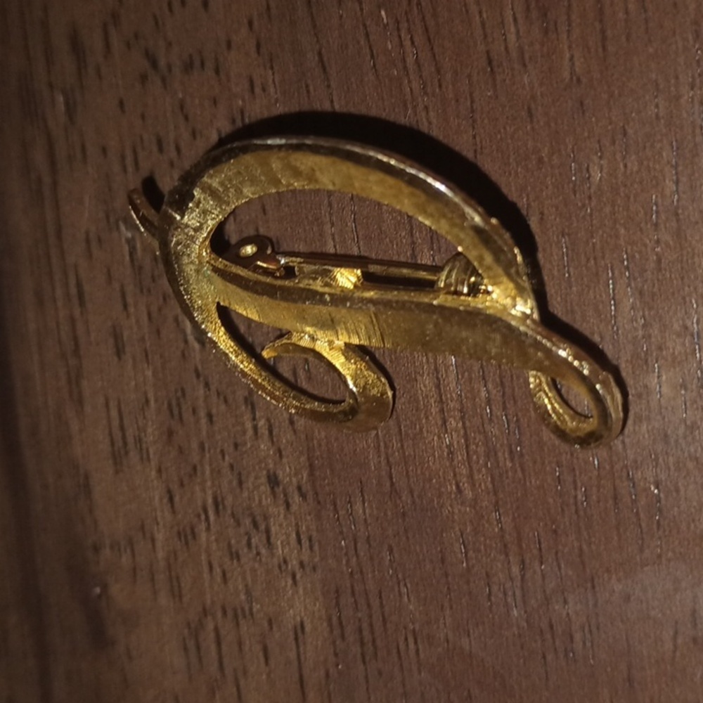 Vintage Mamselle Gold Tone Initial Letter D Brooch Pins. SIGNED